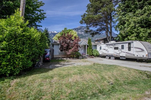 38807 Britannia Avenue  Squamish, BC V8B 0A7