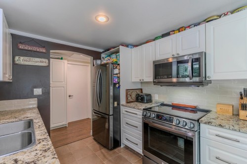 38807 Britannia Avenue, Squamish, BC 