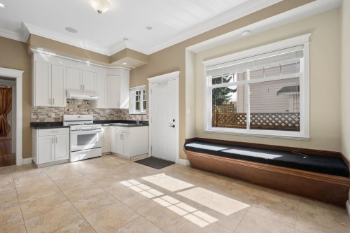 3711 Ullsmore Avenue, Richmond, BC 