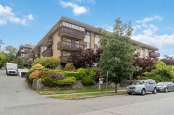 301-120 4th Street E North Vancouver, BC V7L 1H6