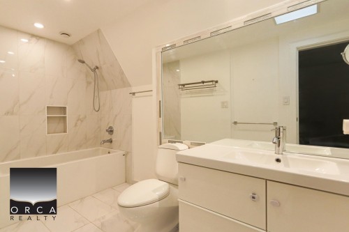 2752 Byron Road, North Vancouver, BC 