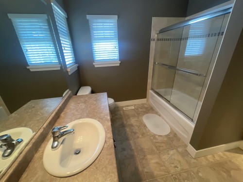 23647 112A Avenue, Maple Ridge, BC - Indoor Photo Showing Bathroom