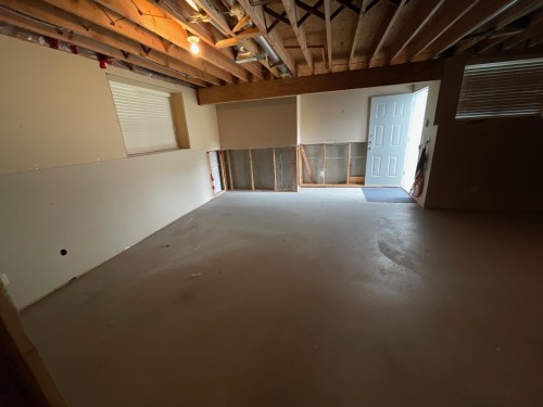 23647 112A Avenue, Maple Ridge, BC - Indoor Photo Showing Basement