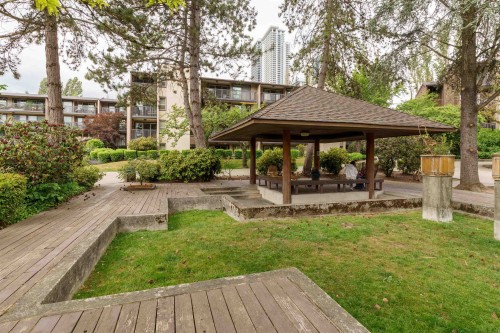 606-9867 Manchester Drive  Burnaby, BC V3N 4P6
