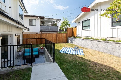3143 8Th Avenue E, Vancouver, BC 