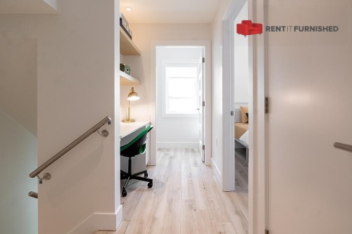 3143 8Th Avenue E, Vancouver, BC 