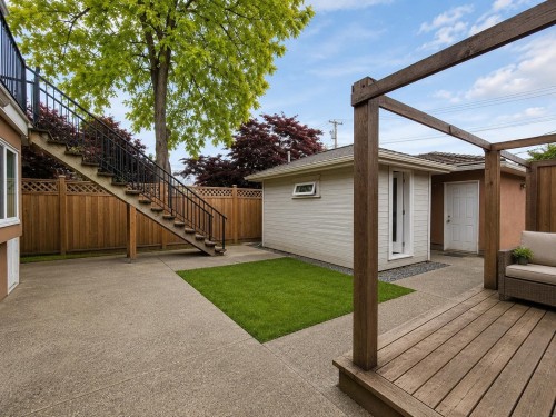 760 49Th Avenue E, Vancouver, BC 