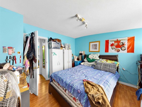 5033 Killarney Street, Vancouver, BC 