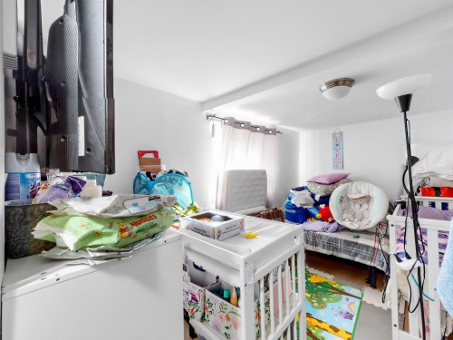 5033 Killarney Street, Vancouver, BC 