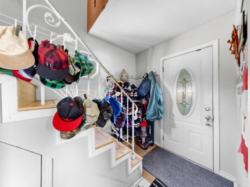 5033 Killarney Street, Vancouver, BC 
