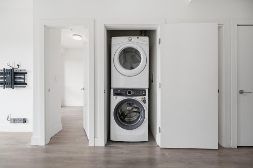 515-8580 River District Crossing, Vancouver, BC 