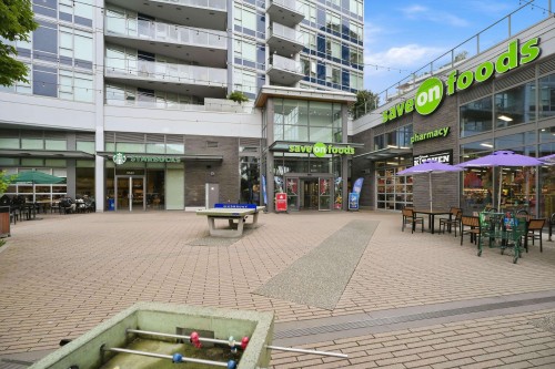 515-8580 River District Crossing, Vancouver, BC 