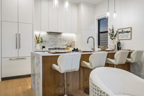 2-4875 Albert Street, Burnaby, BC 