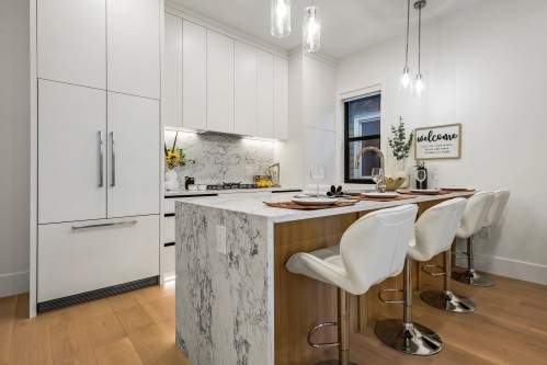 2-4875 Albert Street, Burnaby, BC 