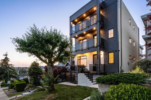 2-4875 Albert Street, Burnaby, BC 