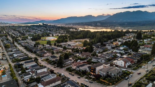 2-4875 Albert Street, Burnaby, BC 