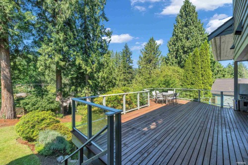 4941 Water Lane, West Vancouver, BC 