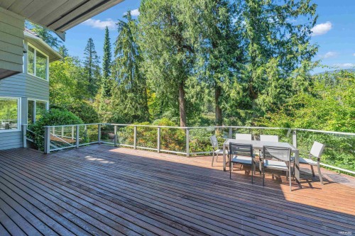 4941 Water Lane, West Vancouver, BC 