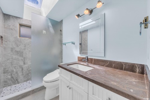 4941 Water Lane, West Vancouver, BC 