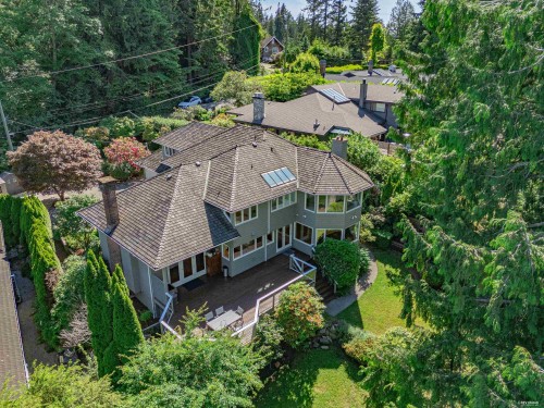 4941 Water Lane, West Vancouver, BC 