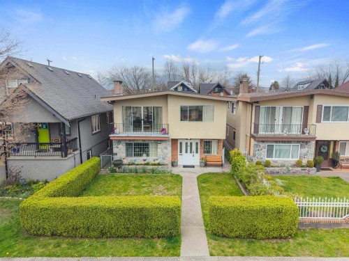 2663 Dundas Street, Vancouver, BC 