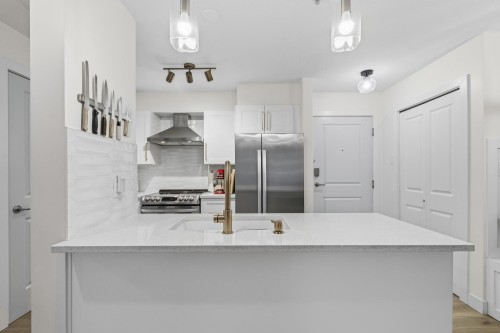 311-2468 Atkins Avenue  Port Coquitlam, BC V3C 1Y9