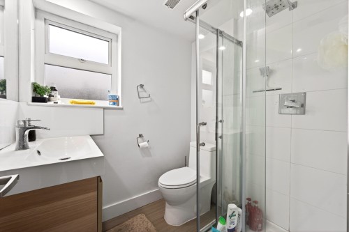 2532 24Th Avenue E, Vancouver, BC 