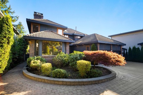 732 Rochester Avenue, Coquitlam, BC 