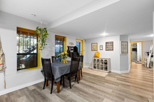 732 Rochester Avenue, Coquitlam, BC 