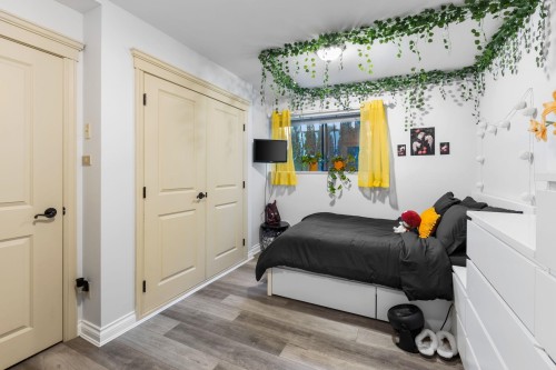 732 Rochester Avenue, Coquitlam, BC 