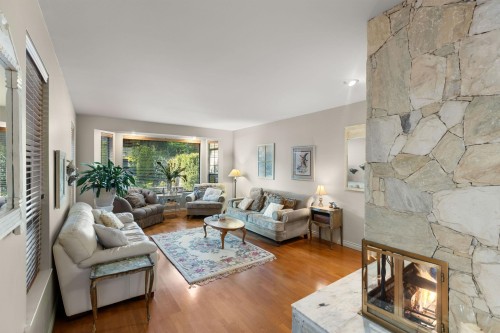 732 Rochester Avenue, Coquitlam, BC 
