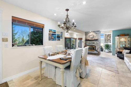 732 Rochester Avenue, Coquitlam, BC 