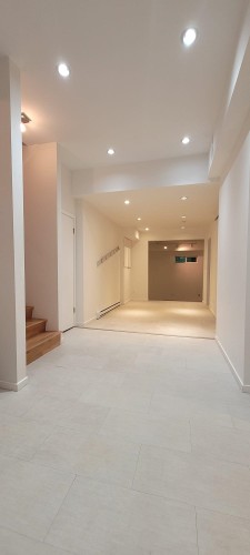 5344 Cliffridge Avenue, North Vancouver, BC 