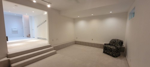 5344 Cliffridge Avenue, North Vancouver, BC 