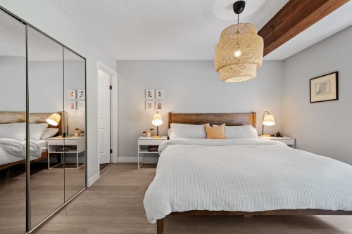 3381 Flagstaff Place, Vancouver, BC 