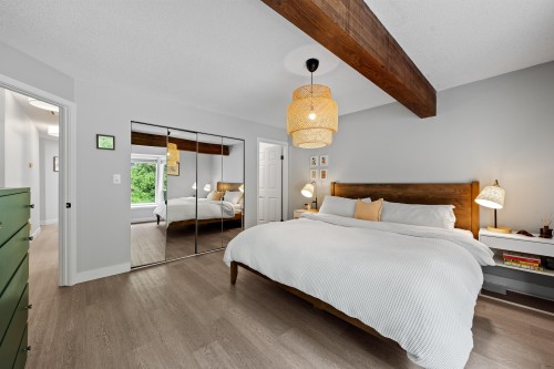 3381 Flagstaff Place, Vancouver, BC 
