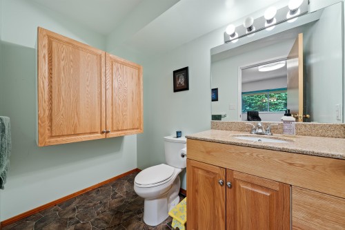 3381 Flagstaff Place, Vancouver, BC 