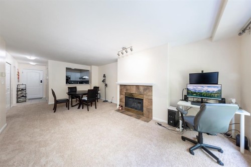 330-8880 Jones Road, Richmond, BC 