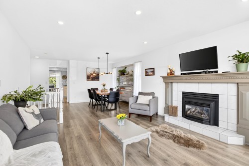 23239 116A Avenue, Maple Ridge, BC 