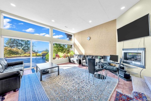 4673 Woodburn Road, West Vancouver, BC 