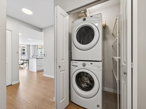 305-3281 Kent Avenue North E, Vancouver, BC 