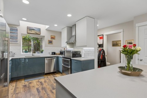 7-240 Keith Road E, North Vancouver, BC 