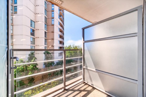 606-8280 Lansdowne Road, Richmond, BC 
