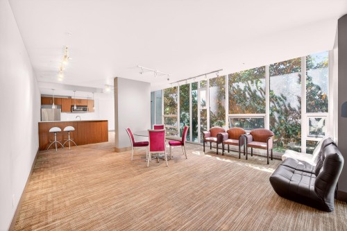 606-8280 Lansdowne Road, Richmond, BC 
