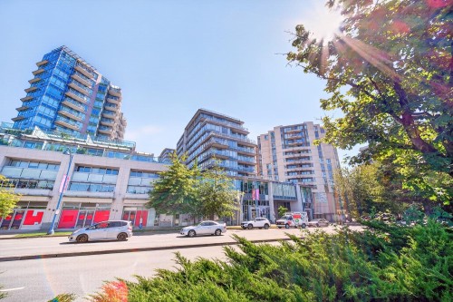 606-8280 Lansdowne Road, Richmond, BC 