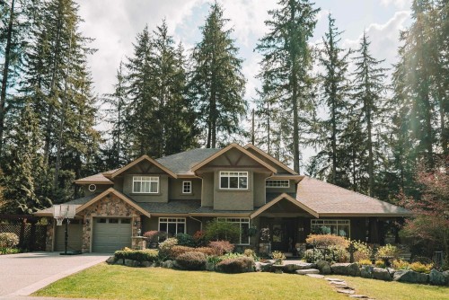 30 Birch Wynd  Port Moody, BC V3H 4Y5