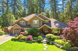 30 Birch Wynd  Port Moody, BC V3H 4Y5