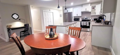 1040 Celia Crescent, Gibsons, BC 