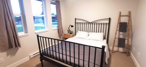 1040 Celia Crescent, Gibsons, BC 