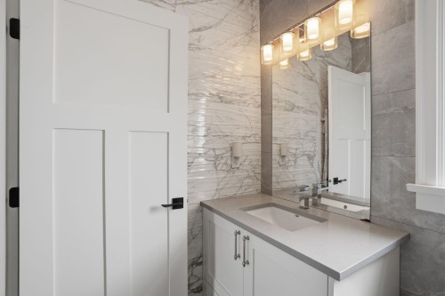 4098 16Th Avenue W, Vancouver, BC 